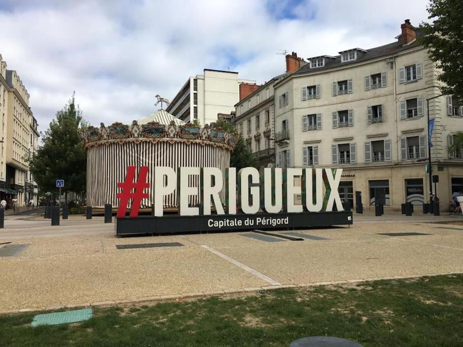 L'Entre-Deux Villa Perigueux Luaran gambar