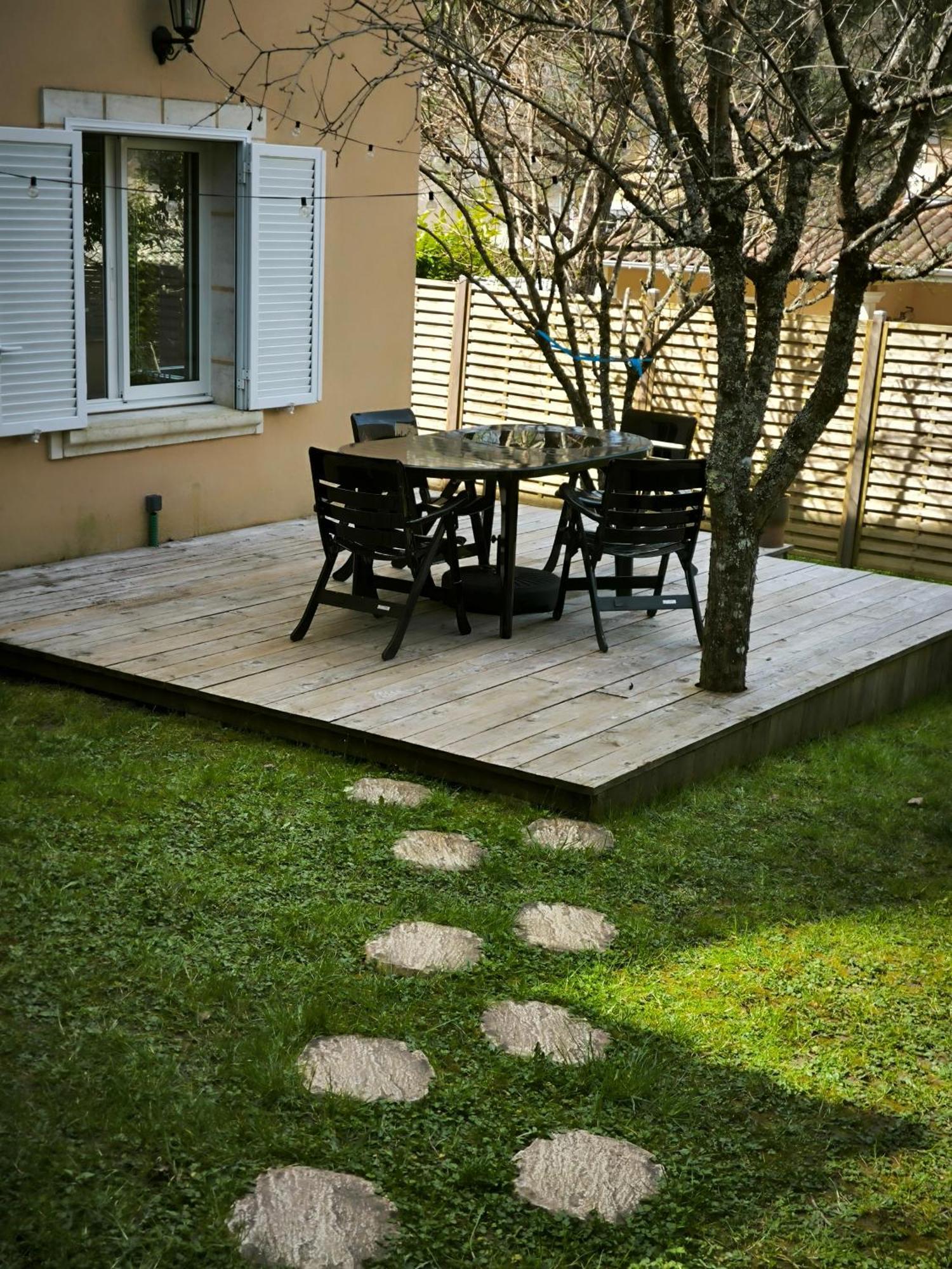 L'Entre-Deux Villa Perigueux Luaran gambar